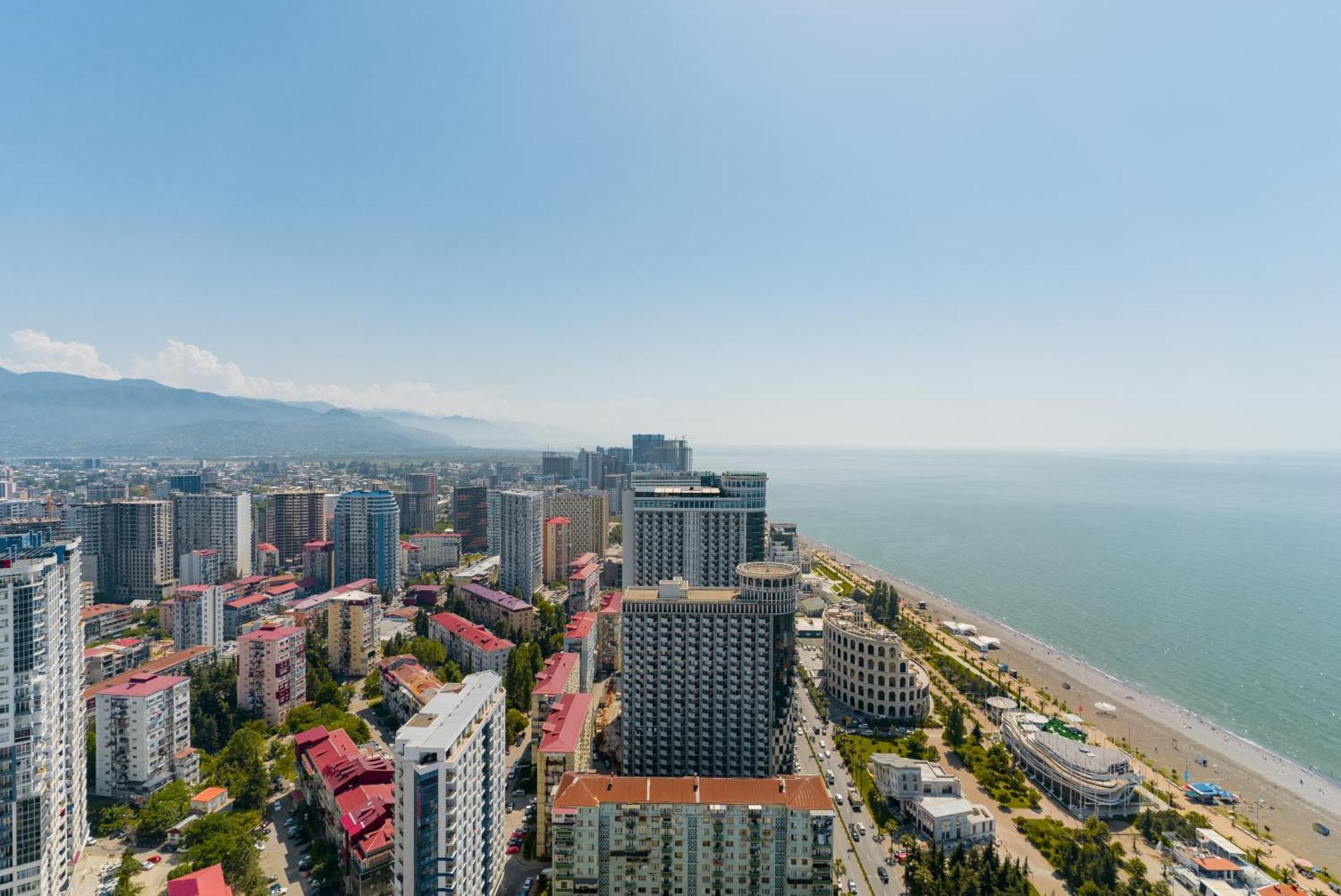 Habiby Orbi City Батумі Екстер'єр фото